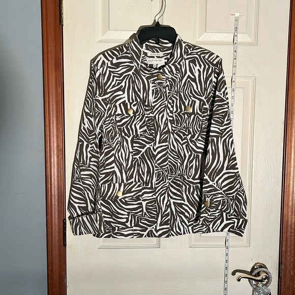 Jones New York-L-Olive Green and white-zebra print, denim type jacket. - Picture 1 of 12